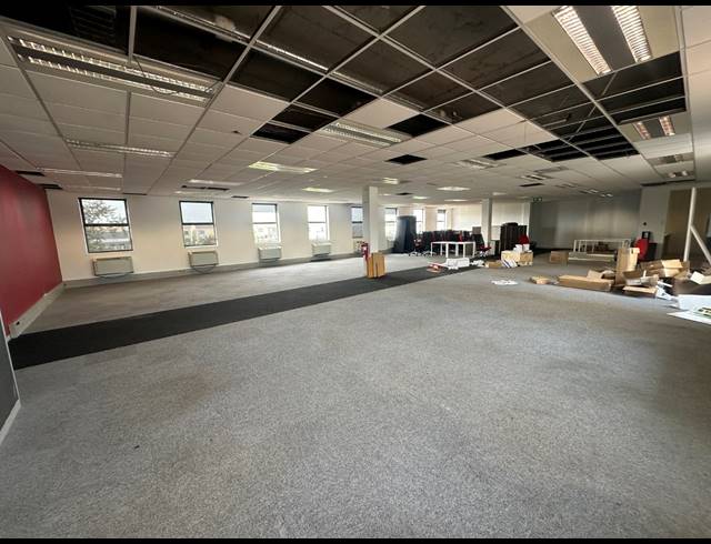 302M² OFFICE TO LET IN CENTURY CITY